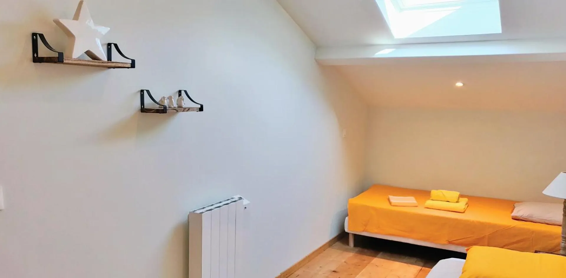 Le Mas D'Antonine Les Pilles Apartment